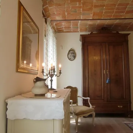 La Vigna Di Tina كوستيليولي دستي